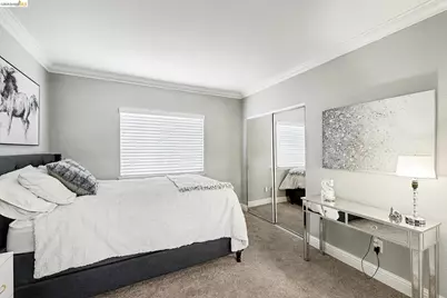 2127 Prestwick Dr, Discovery Bay, CA 94505 - Photo 24