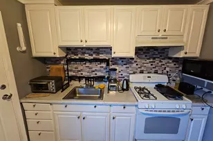 154 W Chanslor Ave, Richmond, CA 94801 - Photo 4