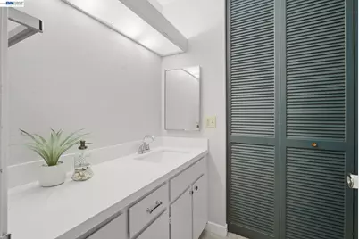 2101 Shoreline Dr #299, Alameda, CA 94501 - Photo 36