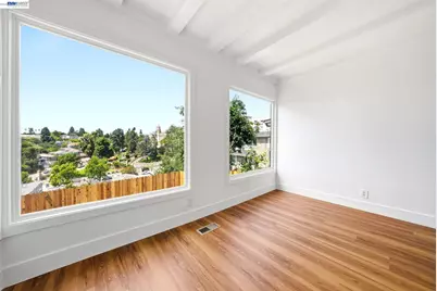 2635 19th Ave, Oakland, CA 94606 - Photo 22
