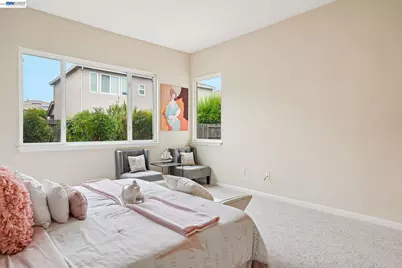 2547 Wesley Ln, Stockton, CA 95206 - Photo 18