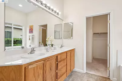 2547 Wesley Ln, Stockton, CA 95206 - Photo 20