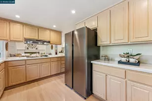 410 Dunblane Dr, Walnut Creek, CA 94598 - Photo 24