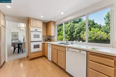 410 Dunblane Dr, Walnut Creek, CA 94598 - Photo 22