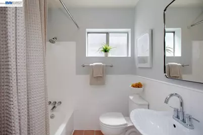 1410 Sherman St, Alameda, CA 94501 - Photo 32