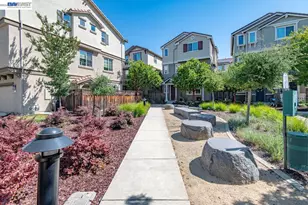 63 Austin Ave, Hayward, CA 94544 - Photo 40
