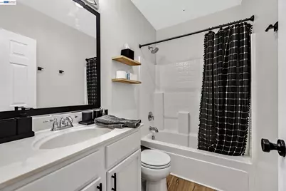 612 Artistic Pl, Hayward, CA 94541 - Photo 24