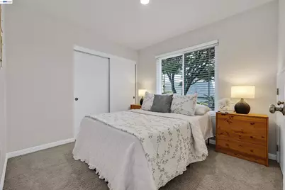 23467 Mona Marie Ct, Hayward, CA 94541 - Photo 22