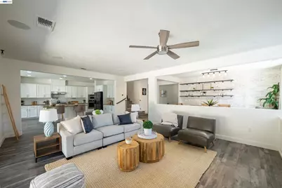 18628 Delta Ct, Lathrop, CA 95330 - Photo 8