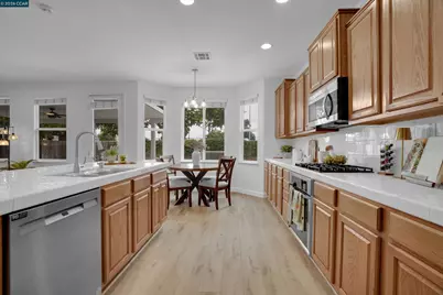 51 Sandhill Crane Ct, Oakley, CA 94561 - Photo 14