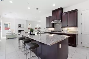 2812 Mount Dana Dr, Dublin, CA 94568 - Photo 12