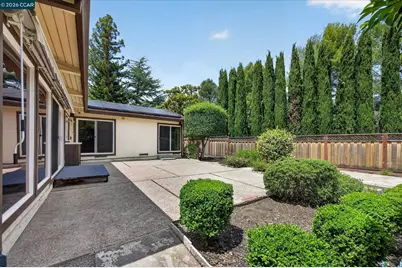 10 Edie Ct, Pleasant Hill, CA 94523 - Photo 28