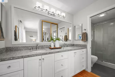 135 Saint Germain Lane, Pleasant Hill, CA 94523 - Photo 32