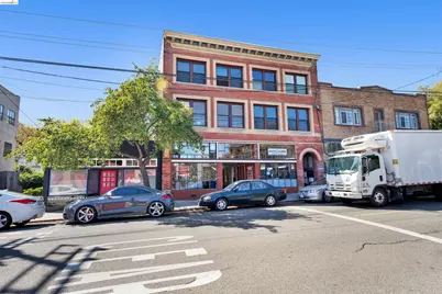 147 Richmond Ave, Richmond, CA 94801 - Photo 1