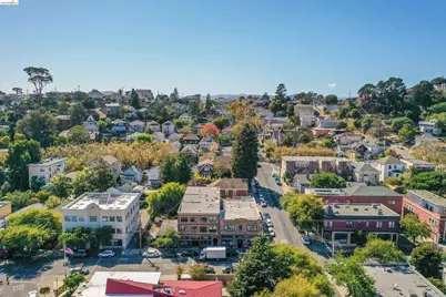 147 Richmond Ave, Richmond, CA 94801 - Photo 2