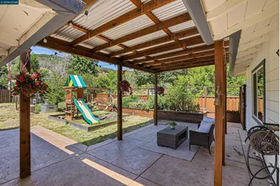 1911 Franklin Canyon Rd, Martinez, CA 94553 - Photo 32