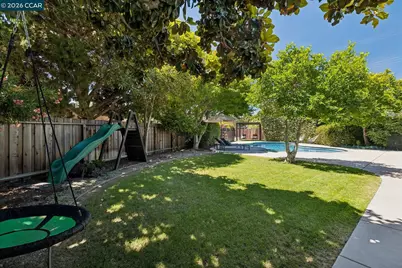 1237 Lancashire, Concord, CA 94518 - Photo 76