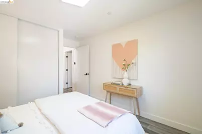 1470 Cornell Ave, Berkeley, CA 94702 - Photo 32