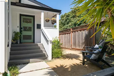 1470 Cornell Ave, Berkeley, CA 94702 - Photo 6