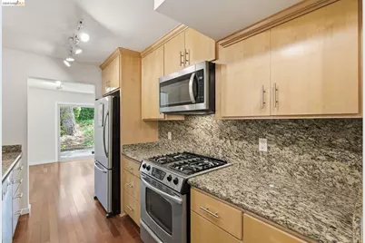 1833 Holland Dr, Walnut Creek, CA 94596 - Photo 12