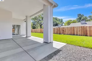 5210 Shirehills Ln, Carmichael, CA 95608 - Photo 6