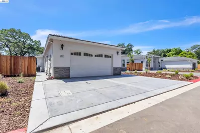 5210 Shirehills Lane, Carmichael, CA 95608 - Photo 2