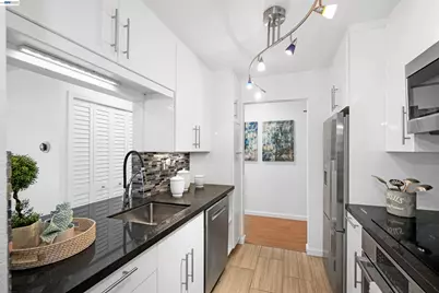 39931 Cedar Blvd #104, Newark, CA 94560 - Photo 6