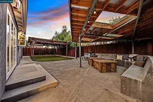 335 Lakeside Ct, Martinez, CA 94553 - Photo 30