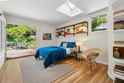 2541 Hilgard Ave, Berkeley, CA 94709 - Photo 32