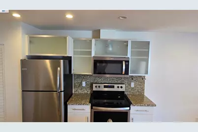 2884 Sawtelle Blvd #217, Los Angeles, CA 90064 - Photo 1