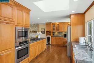 491 Ewing Dr, Pleasanton, CA 94566 - Photo 14
