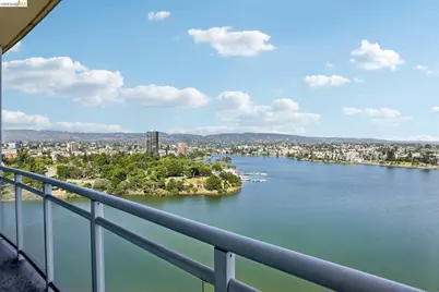 1 Lakeside Dr #1608, Oakland, CA 94612 - Photo 26