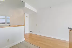 1 Lakeside Dr, Oakland, CA 94612 - Photo 14