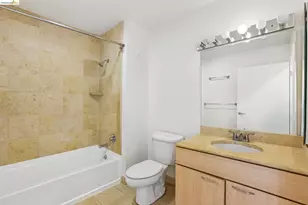 1 Lakeside Dr, Oakland, CA 94612 - Photo 8