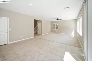 1172 Sagardia Wy, Gilroy, CA 95020 - Photo 8