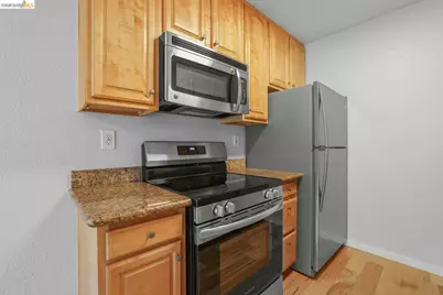 175 Sierra Dr #APT 303, Walnut Creek, CA 94596 - Photo 4