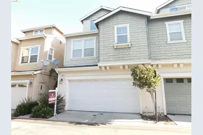 639 Heritage Cir, Ashland, CA 94580 - Photo 2