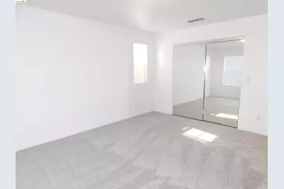 639 Heritage Cir, Ashland, CA 94580 - Photo 10