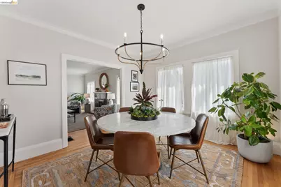 584 Martin St, Oakland, CA 94609 - Photo 8