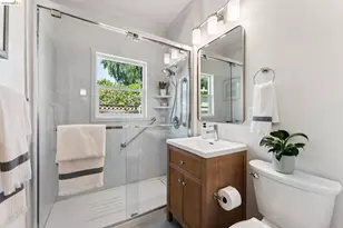 584 Martin St, Oakland, CA 94609 - Photo 22