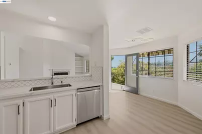 410 Canyon Woods Place #C, San Ramon, CA 94582 - Photo 14