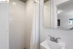 5637 Ludwig Ave, El Cerrito, CA 94530 - Photo 22