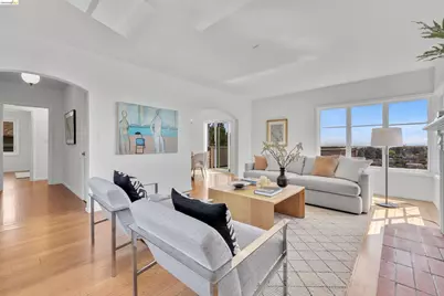 4421 Harbor View Ave, Oakland, CA 94619 - Photo 10