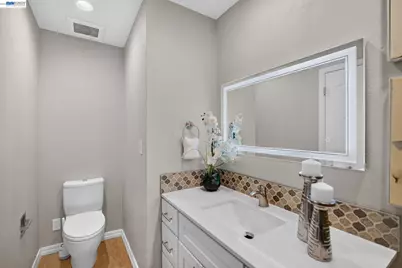 7943 Pineville Cir, Castro Valley, CA 94552 - Photo 44