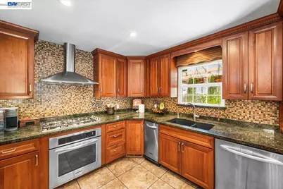 960 Kern Ct, Livermore, CA 94551 - Photo 8