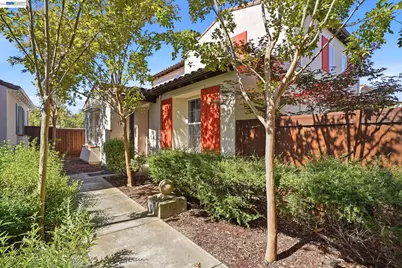 9820 Belladonna Dr, San Ramon, CA 94582 - Photo 2