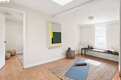 1418 Spruce St, Berkeley, CA 94709 - Photo 56