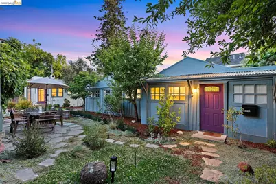 1418 Spruce St, Berkeley, CA 94709 - Photo 52