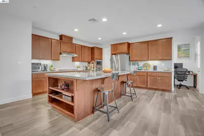 263 Vita Ave, Mountain House, CA 95391 - Photo 6