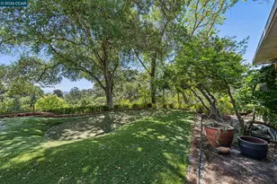 5 Oak Flat Rd, Orinda, CA 94563 - Photo 78